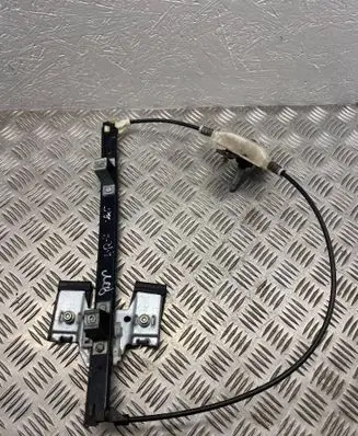 Rear door manual window regulator