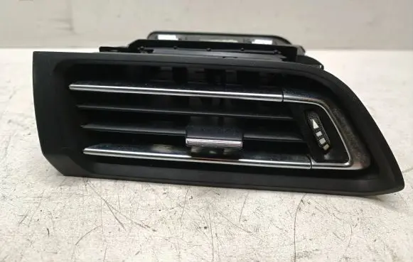 Peugeot 308 Dashboard side air vent grill/cover trim 96778765 1303818X