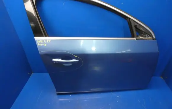 Volvo S60 Front door