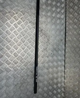 Opel Insignia B Front door glass trim molding 39108817