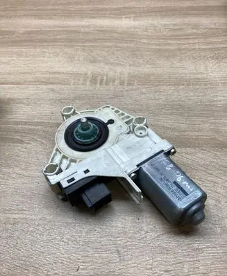 Audi A6 S6 C6 4F Rear door window regulator motor 4F0959801C