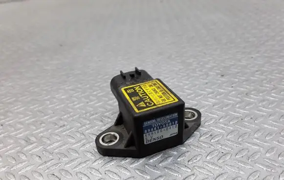 Toyota RAV 4 (XA20) Airbag deployment crash/impact sensor 8944160010 4991000410