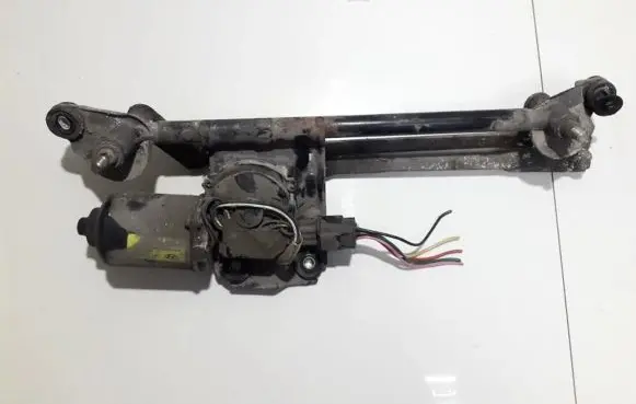 Hyundai Getz Front wiper linkage and motor