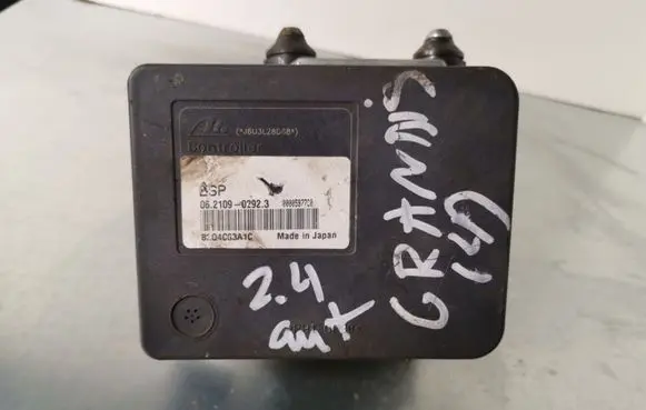Mitsubishi Grandis ABS Pump 4670A017