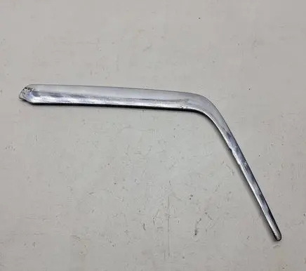 Mercedes-Benz E W124 Front bumper splitter molding 