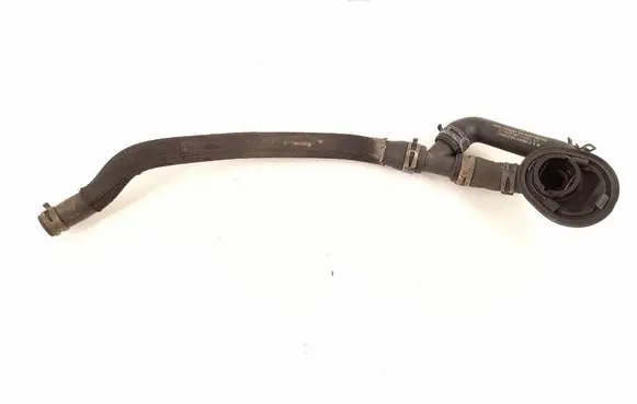 Mercedes-Benz E W212 Engine coolant pipe/hose 2125063135 A2125063135