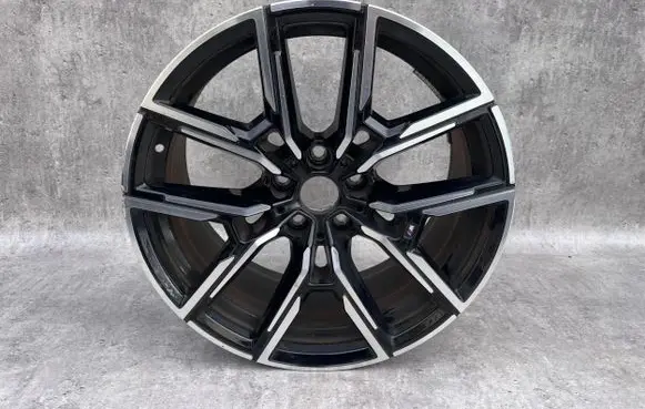 BMW i4 R19 alloy rim 
