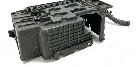 Peugeot 1007 Battery box tray 9656705880 00049100