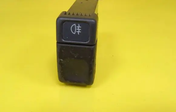 Volvo S70 V70 V70 XC Fog light switch 9148994