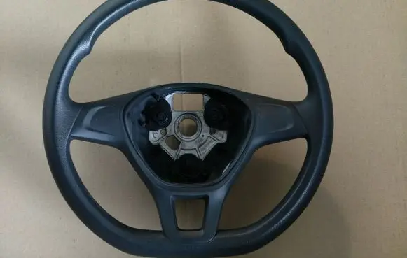 Volkswagen Caddy Steering wheel 6C0419091AQ 62126001A 6C0124