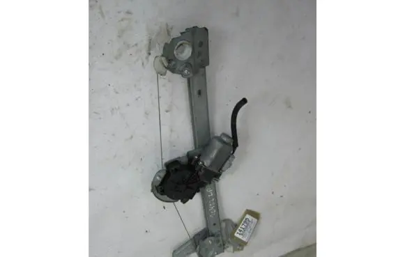 Peugeot 107 Front door window regulator with motor