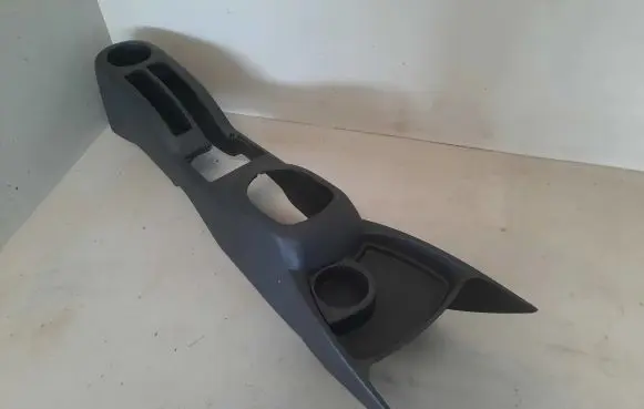 Toyota Yaris Center console 58911-52060