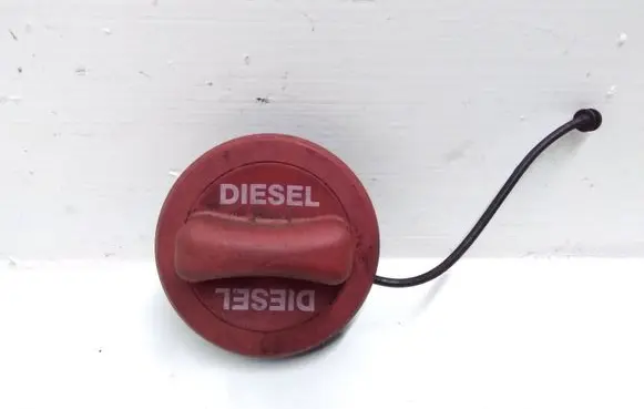 Mercedes-Benz C W205 Fuel tank filler cap 