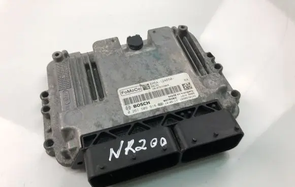 Ford C-MAX I Engine control unit/module EM5A12A650KA