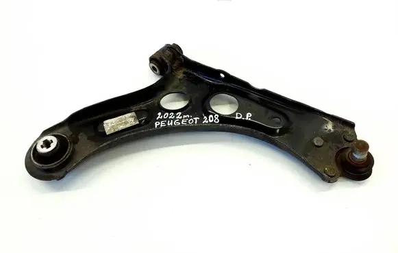 Peugeot 208 II Front lower control arm/wishbone 