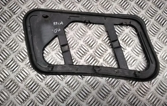 Mercedes-Benz ML W166 Bonnet/hood grill A1668800805