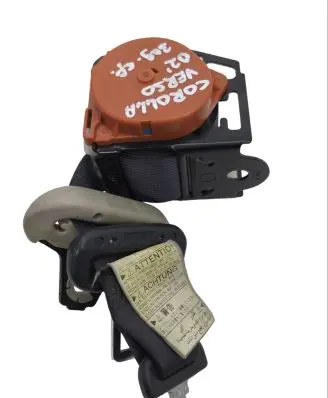 Toyota Corolla Verso E121 Middle seatbelt (rear) DF433XVF