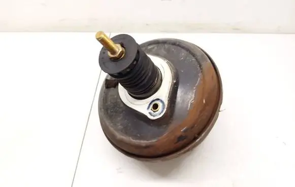 Audi A4 S4 B5 8D Brake booster 4b3612105