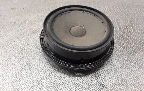 Seat Altea XL Front door speaker 1P0035411