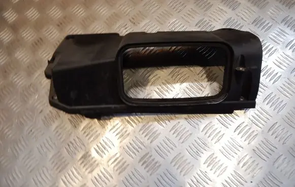 BMW 5 E60 E61 Air filter box cover 7787254 38275