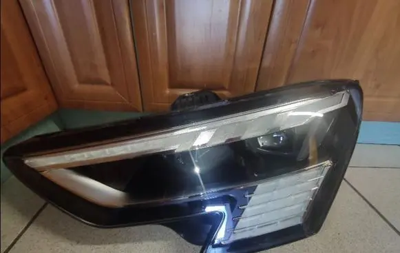 Audi A3 S3 8L Headlight/headlamp 8Y0941035