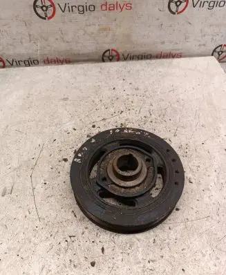 Toyota RAV 4 (XA30) Crankshaft pulley 60111z
