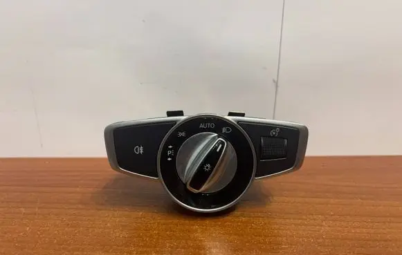 Mercedes-Benz E W213 Light switch A2139053003 10127201