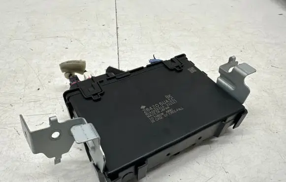 Nissan Qashqai J12 Other control units/modules 284Z06UA1C