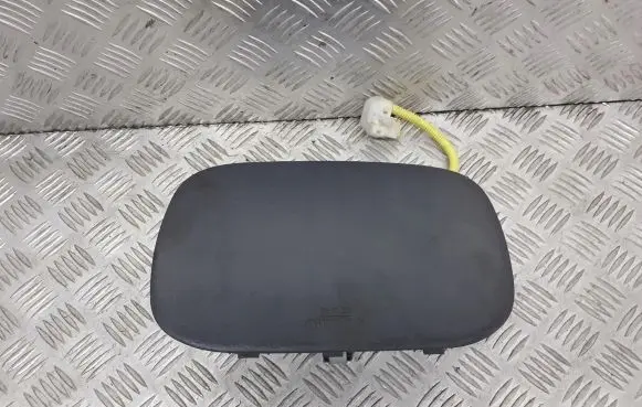 Toyota Yaris Steering wheel airbag