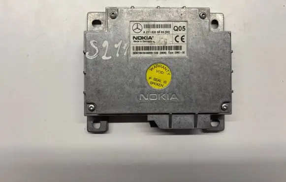 Mercedes-Benz E W211 Phone control unit/module A2118205885