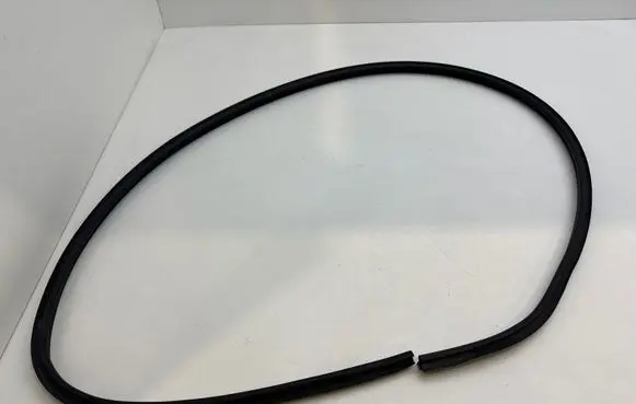 Citroen C3 Front door rubber seal 9683286880