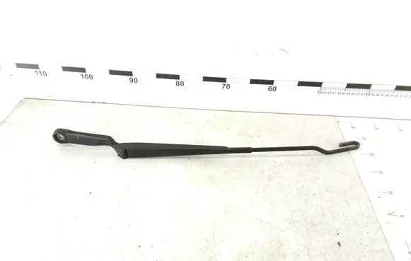 Volkswagen Golf IV Front wiper blade arm 1J1955409A