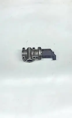 Opel Zafira B EGR valve 50024005 55215031 10T097