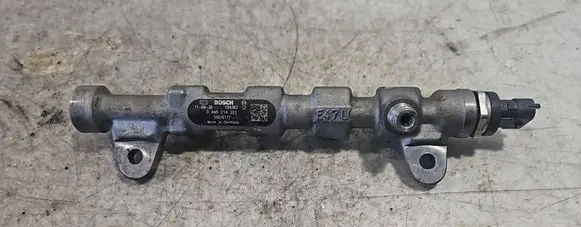 Opel Insignia A Fuel main line pipe 0445214221 094363 55576177