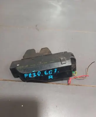Peugeot 607 Tailgate/trunk/boot lock/catch/latch 9646091480