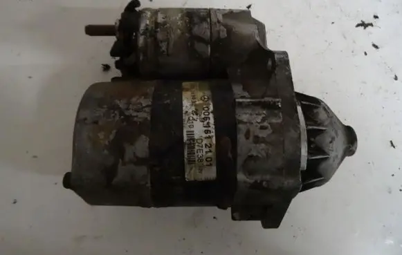 Mercedes-Benz A W168 Starter motor 0051512101