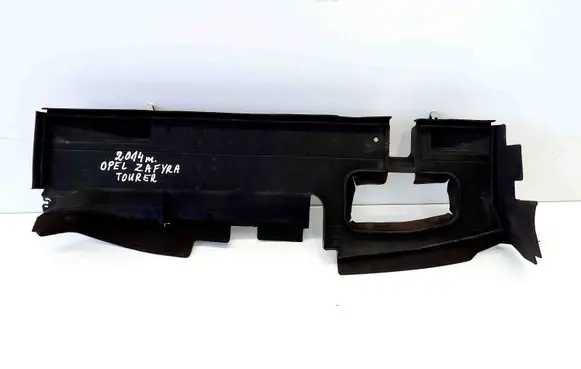 Opel Zafira C Radiator trim 315671560 20897268