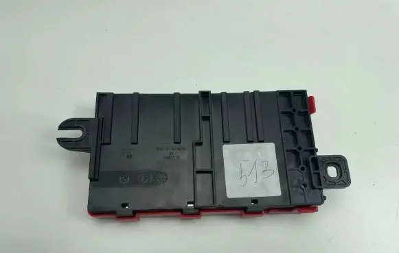 BMW 4 F32 F33 Current control relay 922502205 19144000001