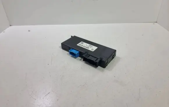 BMW 5 F10 F11 Gateway control module 9291450