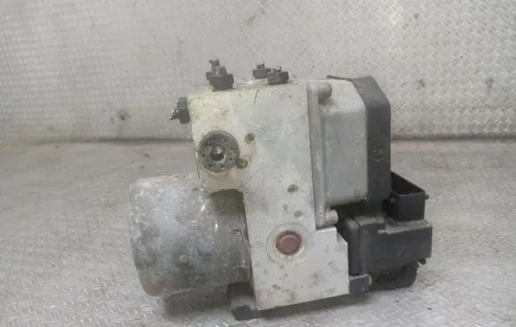 Audi A6 S6 C5 4B ABS Pump 8E0614111H 0273004286