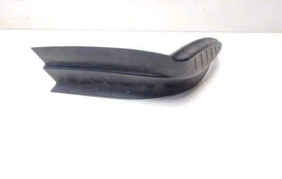 Volkswagen Eos Rear/tail light trim molding 1Q0945311