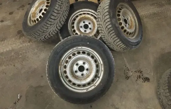 Volkswagen Transporter - Caravelle T5 R16 steel rim NOCODE