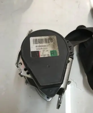 Audi Q7 4L Front seatbelt 606669800
