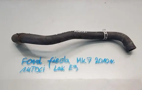 Ford Fiesta Engine coolant pipe/hose