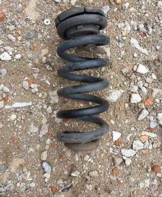 Jeep Grand Cherokee Rear coil spring 05181502AA