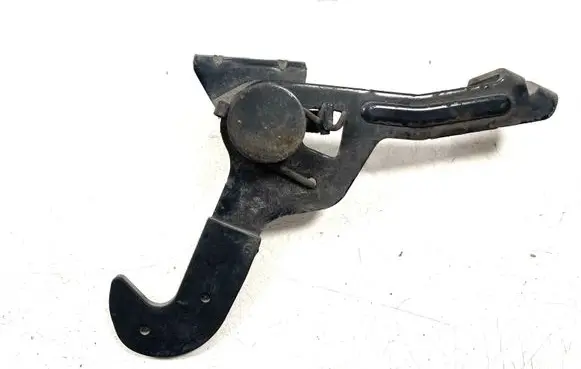 KIA Sorento Engine bonnet (hood) release handle