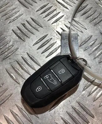 Citroen Berlingo Ignition key/card PK18927