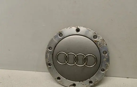 Audi A6 S6 C5 4B Original wheel cap 4B0601165C