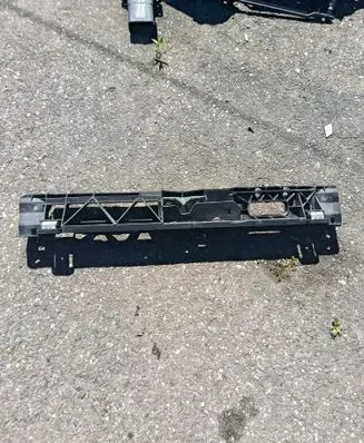 Citroen C4 II Picasso Top upper radiator support slam panel 9806629380