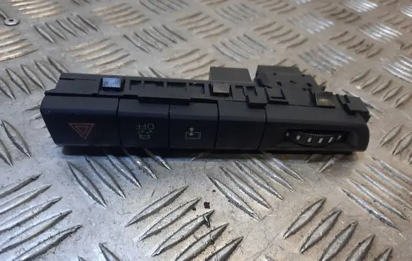Audi A8 S8 D4 4H Hazard light switch 4H0820911A